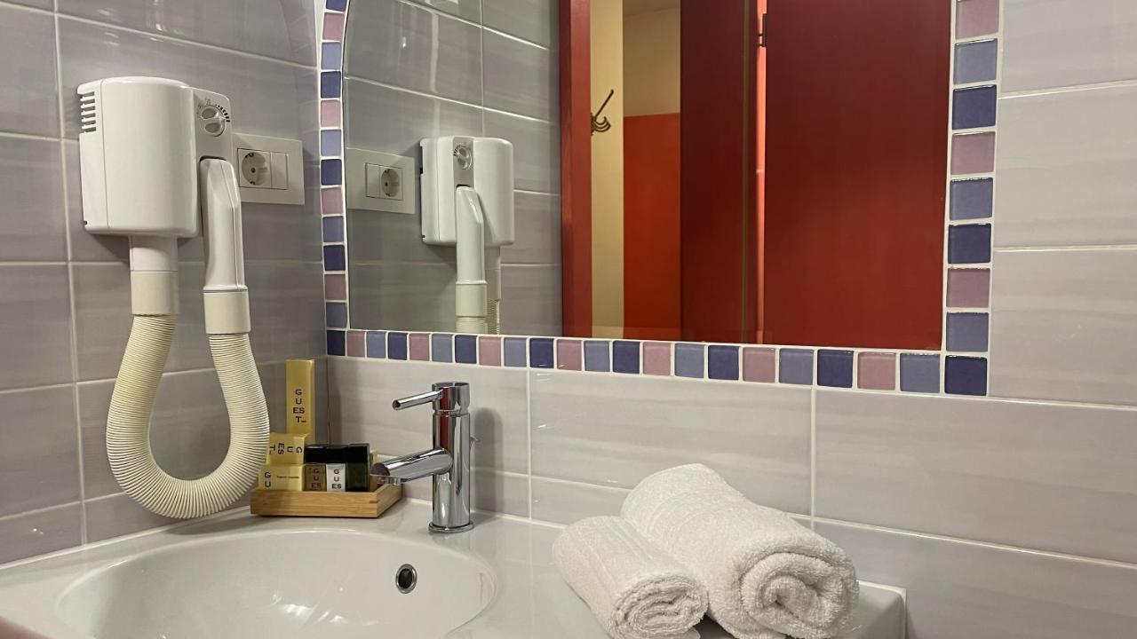 Madonca Rooms & Restaurant نوفا جوريكا المظهر الخارجي الصورة