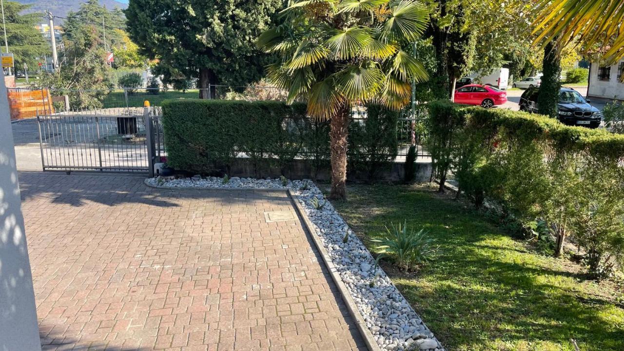 Madonca Rooms & Restaurant نوفا جوريكا المظهر الخارجي الصورة